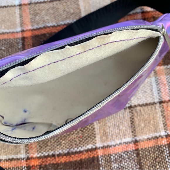 Iridescent bestie bum bags pink and purple - Picture 3 of 3